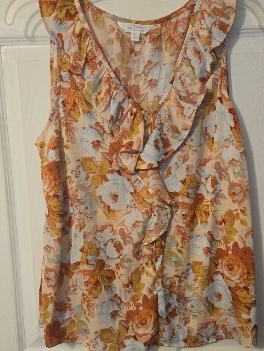 LC Lauren Conrad Peach Floral Ruffle V-Neck Shell Top